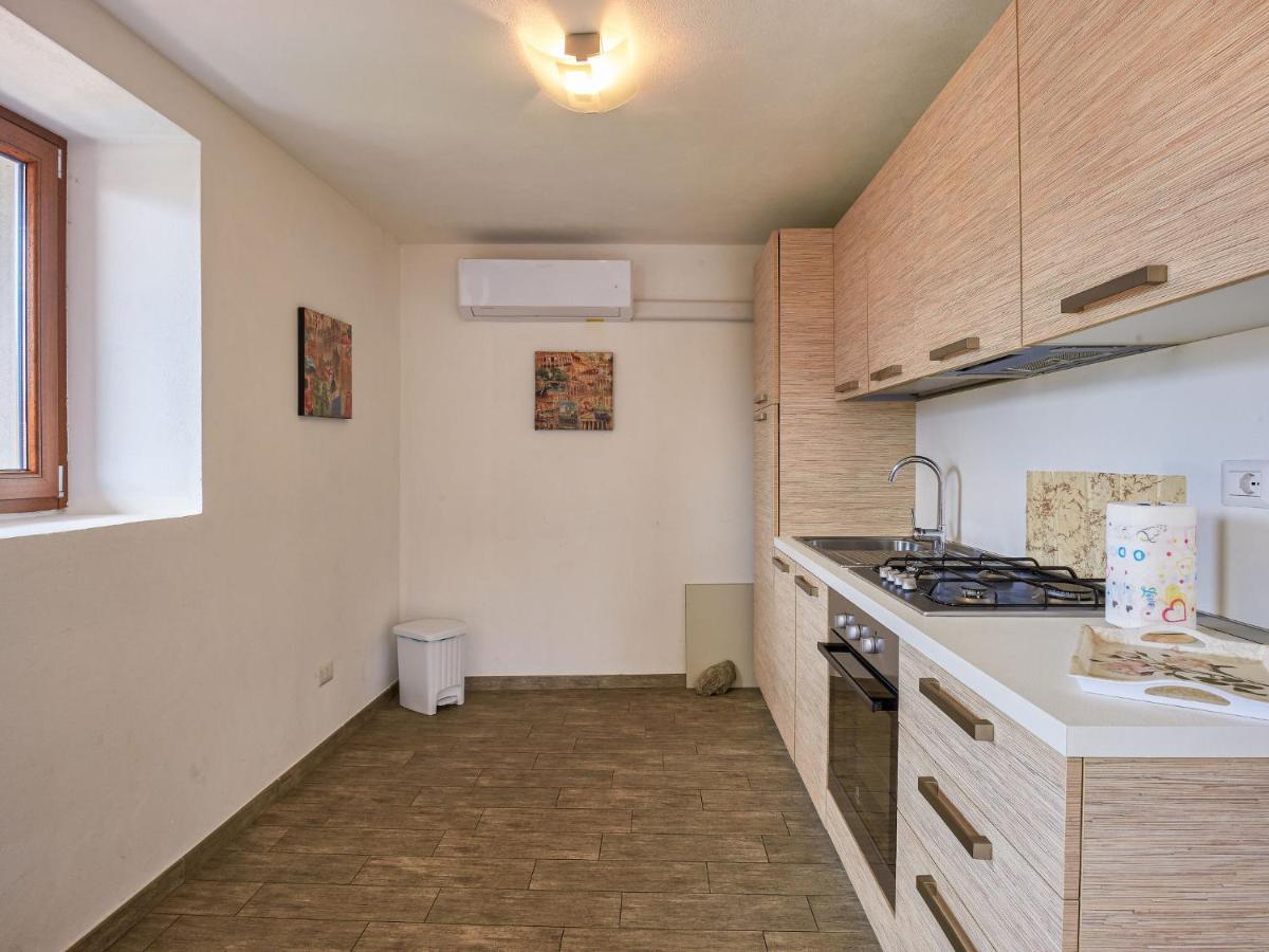 Holiday Home Rustico Maria - Dma392 By Interhome Vercana エクステリア 写真