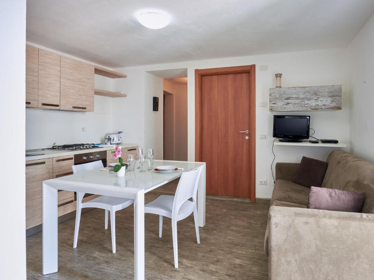 Holiday Home Rustico Maria - Dma392 By Interhome Vercana エクステリア 写真